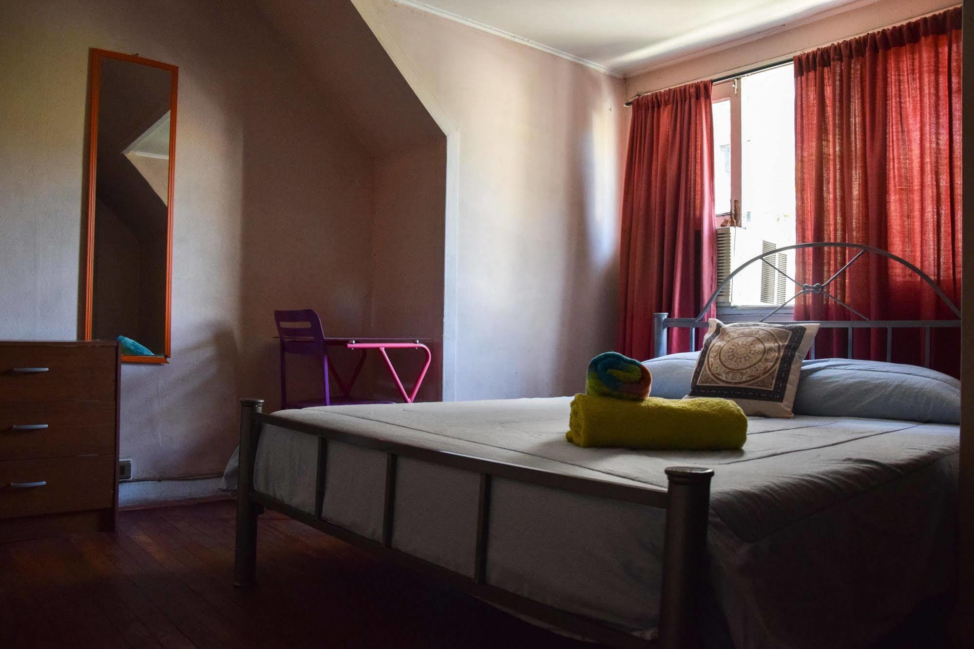 Atacama Hostel Backpackers Santiago Buitenkant foto